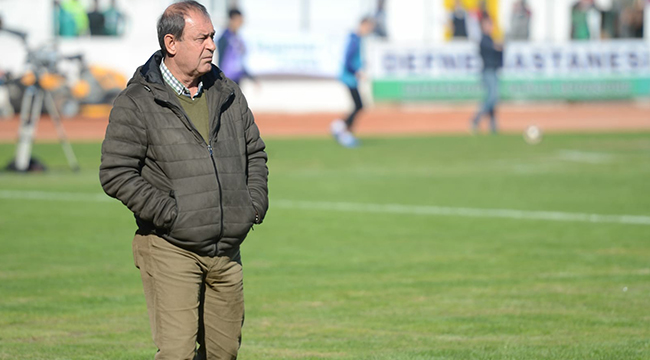 DENİZLİSPOR LİDERLİĞİNİ SÜRDÜRÜYOR