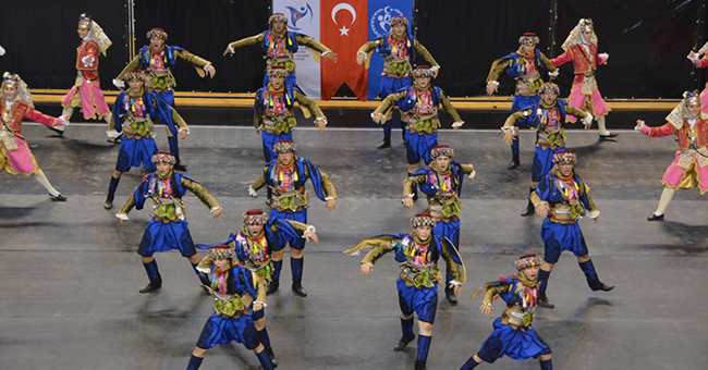 HALK OYUNLARI ŞAMPİYONLARI BELLİ OLDU