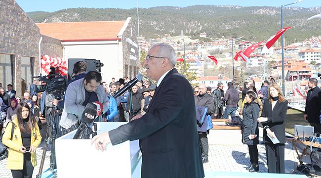 ÇAMELİ, HAYRİ DEV KÜLTÜR MERKEZİ'NE KAVUŞTU