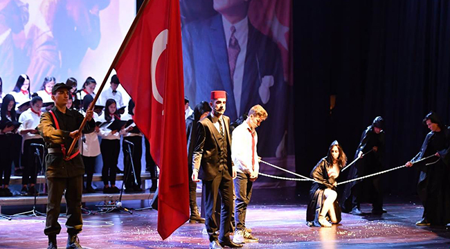 DENiZLi MiLLi ŞAiR’İ ANDI