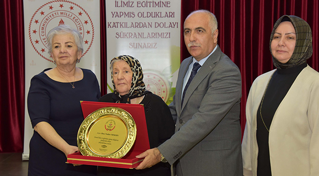 EĞİTİM AŞIĞI MERSİN AİLESİNE VEFA GECESİ