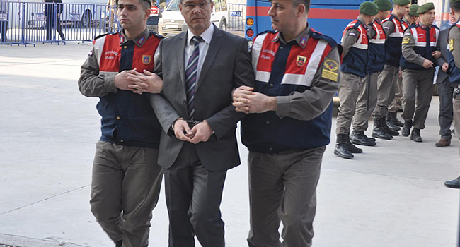 ALBAY AKMAN SÖZLERİNİ İNKAR ETTİ