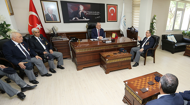 GAZİLERDEN, BAŞKAN GÜRLESİN’E TEŞEKKÜR ZİYARETİ