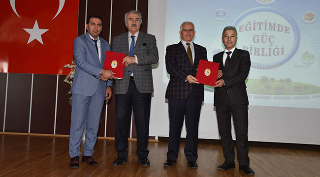 RESMİ VE ÖZEL OKULLAR ARASINDA HAMİLİK PROTOKOLÜ İMZALANDI