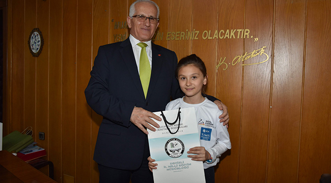 DENİZLİLİ ÖĞRENCİLER TIMMS’DE İDDİALI