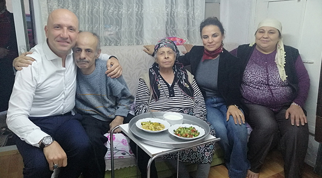 Başkan Özbaş Her Akşam Gönül Alıyor