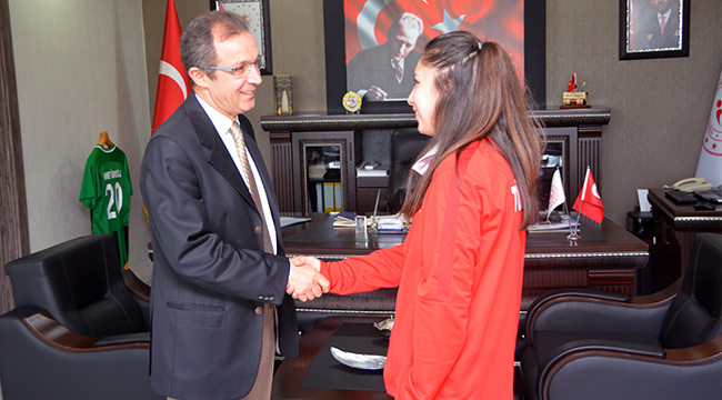 Merve Dartı Avrupa’nın Zirvesine Taşıdı