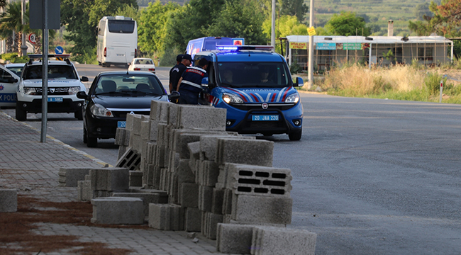 Pamukkale'de Yol Kapatma Eylemi: 15 Gözaltı