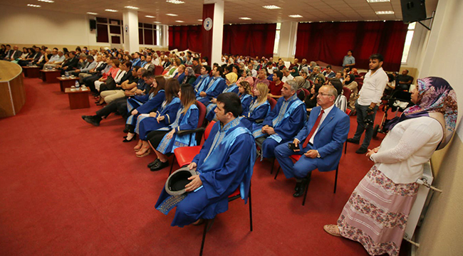 Acıpayam MYO’da Mezuniyet Heyecanı