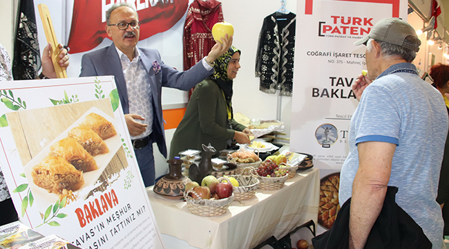 TAVAS BAKLAVASINA HAYRAN KALDILAR