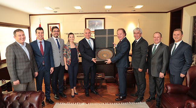 DENTUROD ÜYELERİ BAŞKAN ZOLAN’I ZİYARET ETTİ