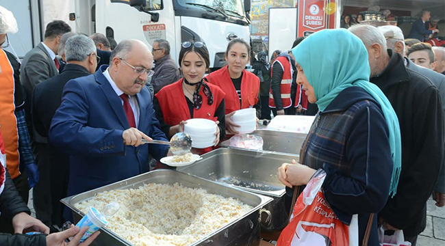 ARAÇLARIN TESLİMİ TÖRENLE YAPILDI