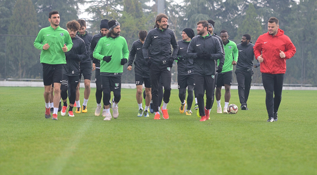 DENİZLİSPOR'DA HEDEF ZİRVE