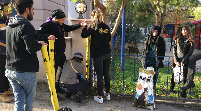 DENİZLİ’NİN ÇEŞİTLİ NOKTALARINA YERLEŞTİRDİLER