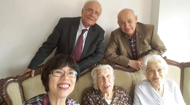CUMHURİYET’İN İLK ÖĞRETMENLERİNDENDİ