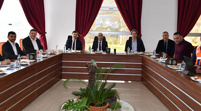 VALİ KARAHAN HONAZ İLÇESİ’NDEYDİ