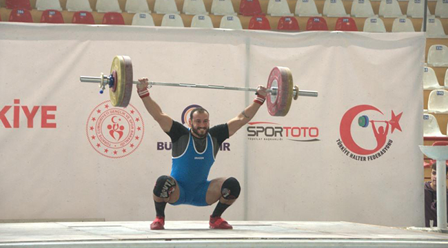 528 SPORCU MADALYA İÇİN MÜCADELE ETTİ