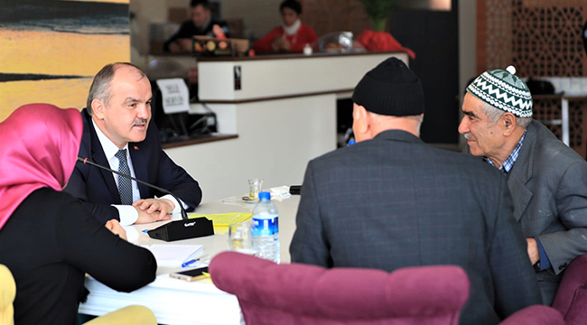 BAŞKAN GÜRLESİN HALKI DİNLEMEYi SÜRDÜRÜYOR
