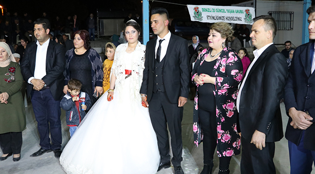SOSYAL MEDYA GRUBUNDAN "İMECE USULÜ" DÜĞÜN