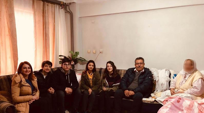 TORUNLARDAN BÜYÜKLERİNE ZİYARET
