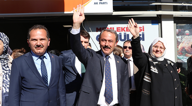 BAKAN SELÇUK DEPREM BÖLGESİ’NE GiTTi