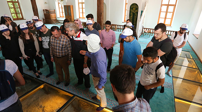 Rektör Bağ, Öğrencileri ile Stratonikeia’yı Gezdi