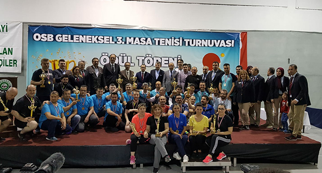 Masa Tenisinde Paü Hastane Şampiyon
