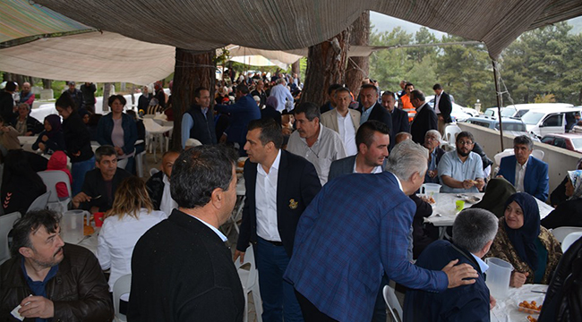 Babadağlılar Keşkek Hayrına Akın Etti