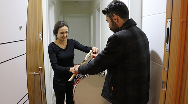 Genç Muhtar Tokmağı Eline Aldı
