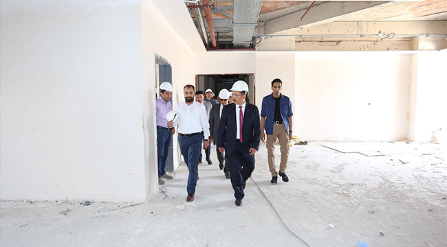 Rektör Bağ, Karahayıt FTR İnşaatında İnceleme Yaptı
