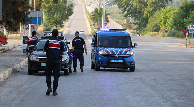 Pamukkale'de Yol Kapatma Eylemi: 15 Gözaltı
