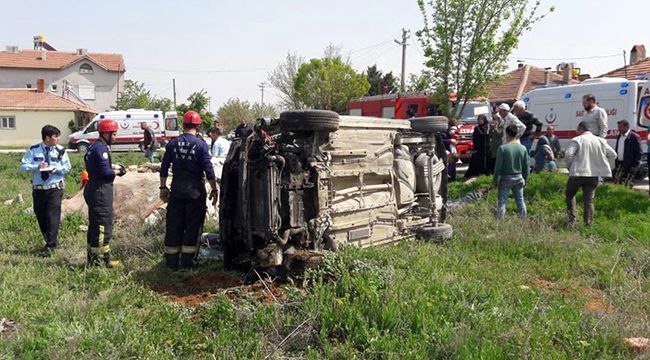 FECİ KAZADA 4 KİŞİ YARALANDI