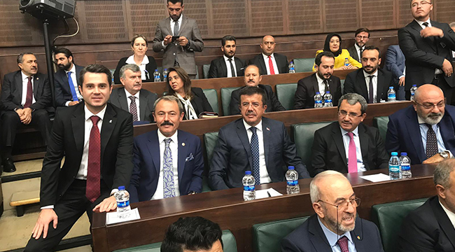 AK PARTİ GRUP TOPLANTISINA MERKEZEFENDİ DAMGASI!