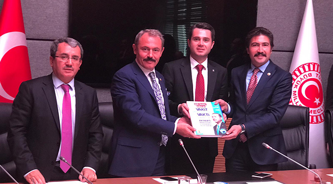AK PARTİ GRUP TOPLANTISINA MERKEZEFENDİ DAMGASI!