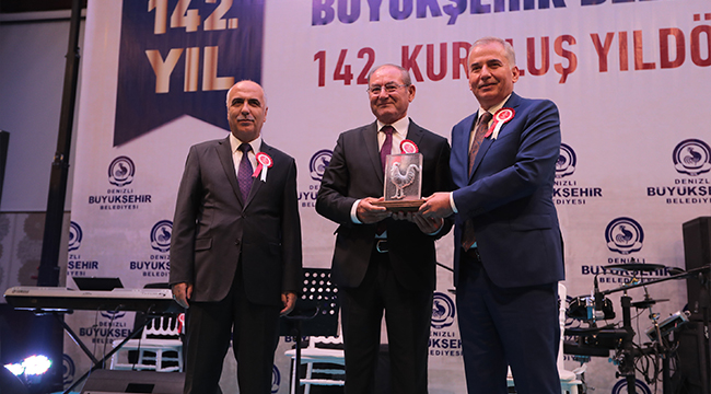 BÜYÜKŞEHİR'İN 142. YIL GURURU