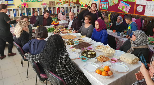 ÖZBAŞ YERLİ MALI HAFTASINI ÖĞRENCİLERLE KUTLADI