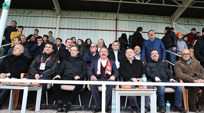 MİLLETVEKİLİ TİN,HEMŞERİLERİNE HİZMETLERİNİ ANLATTI