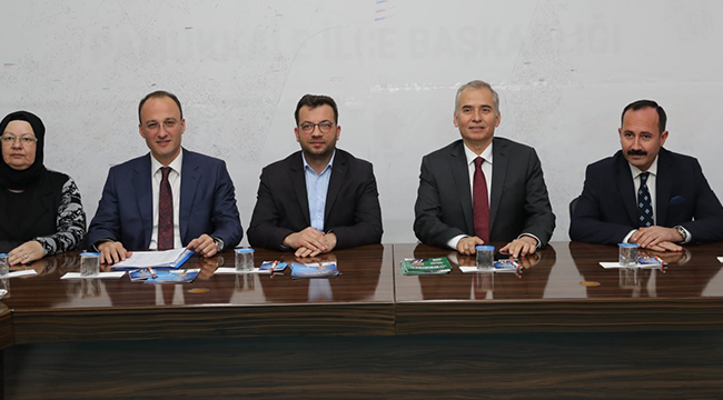 PAMUKKALE ADAYI ÖRKİ, EKİBİNİ TANITTI