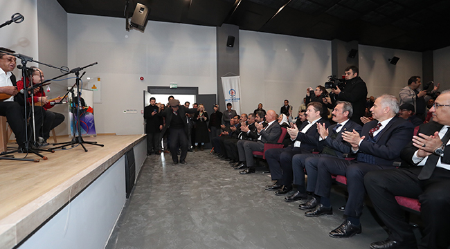 ÇAMELİ, HAYRİ DEV KÜLTÜR MERKEZİ'NE KAVUŞTU