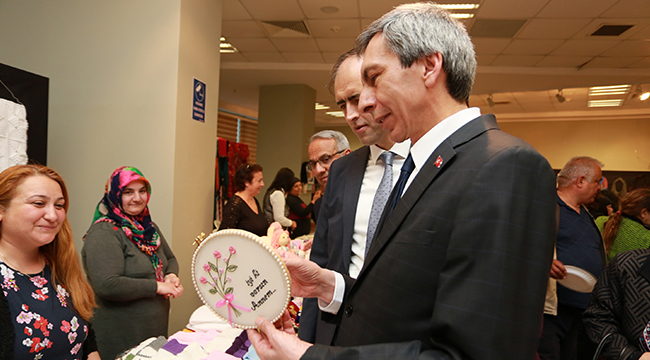 EL EMEĞİ PAZARI, PAÜ HASTANESİ'NDE SERGİ AÇTI