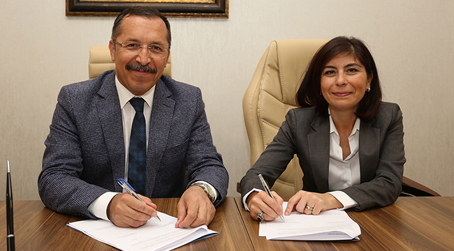 PAÜ’DE BANKA PROMOSYON İHALESİ İMZALANDI