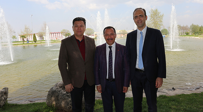 Kırgızistan ile Üç Anlaşma Birden