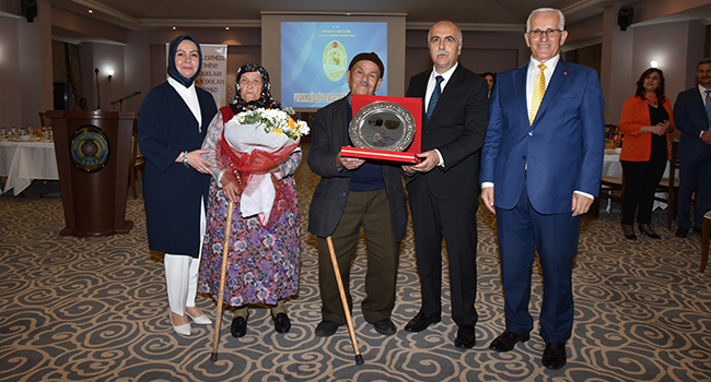 Hayırsever Mehmet Ali Uyanık ve Ailesine Vefa Gecesi