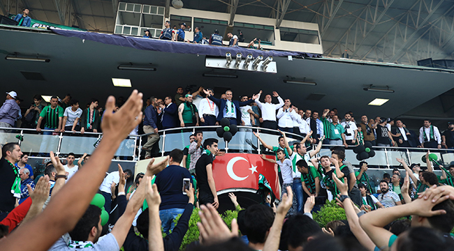 Başkan Zolan'dan Denizlispor’a Kutlama