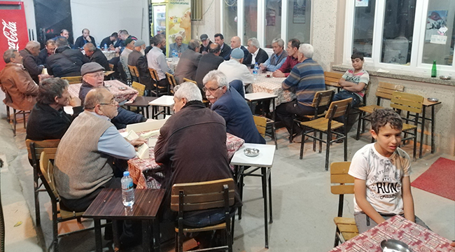 Başkan Özbaş Her Akşam Gönül Alıyor