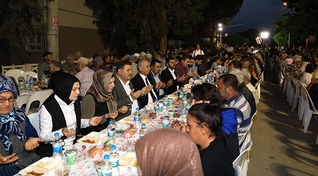 Devecioğlu Hemşerilerine Projelerini Anlattı