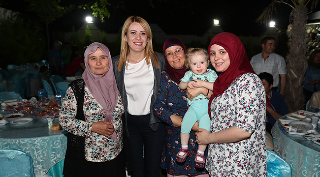 Doğan Bozburunlularla iftar yaptı