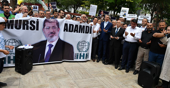 Vali Karahan, Babadağ ve Sarayköy Muhtarlar İle Bir araya Geldi