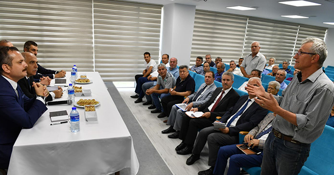Vali Karahan, Babadağ ve Sarayköy Muhtarlar İle Bir araya Geldi