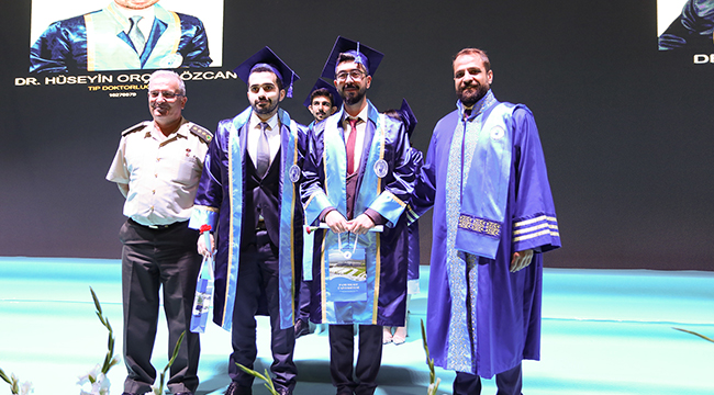 PAÜ’de 145 Genç Doktor Diplomasını Aldı